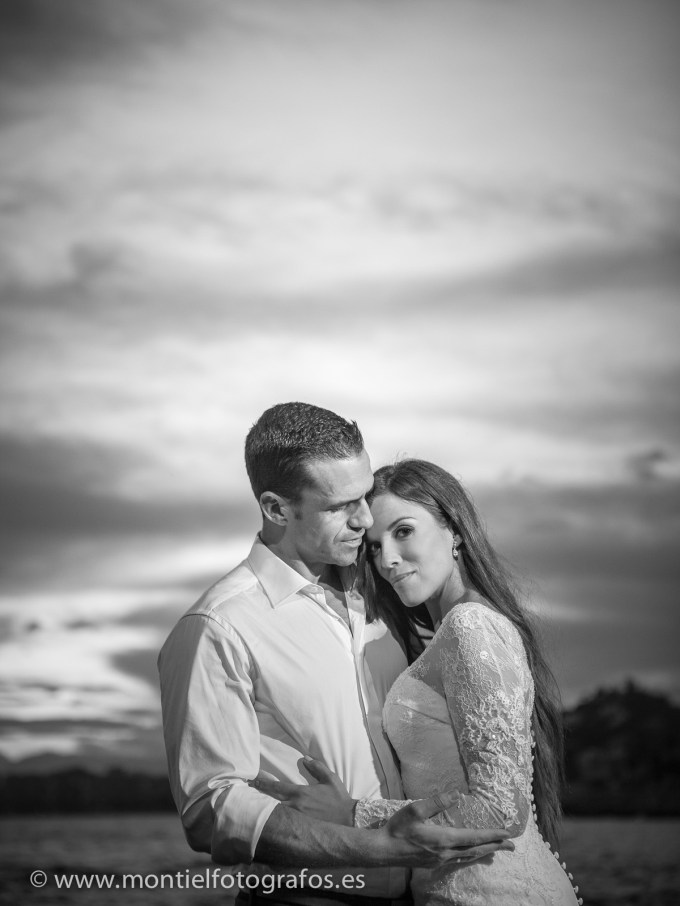 fotografo de boda en malaga, n fotografos de boda, fotografos de boda en Málaga, fotografos de Málaga, fotografos de malaga, fotografia nocturna, atardecer en malaga (34 de 42)