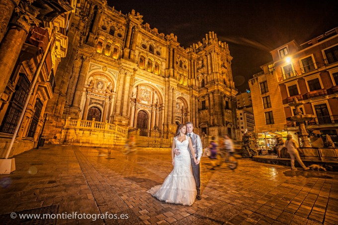 fotografo de comunión en malaga, n fotografos de boda, fotografos de boda en Málaga, fotografos de Málaga, fotografos de malaga, fotografia nocturna, atardecer en malaga (31 de 107)