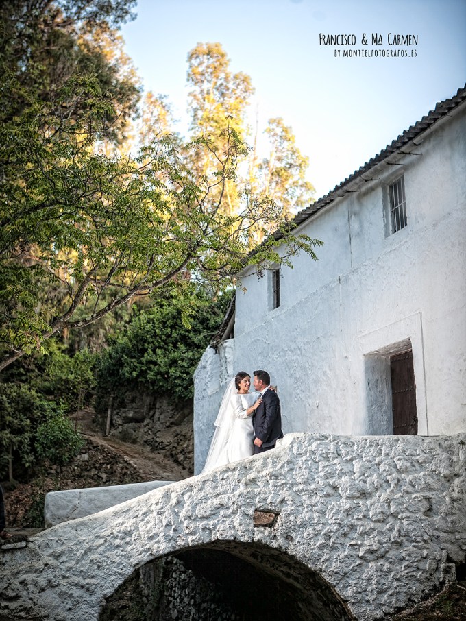 fotografos-de-malaga-montiel-fotografos-fotografo-de-bodas-en-malaga-fotografo-de-boda-fotografo-de-boda-en-alharin-fotografo-de-cartama