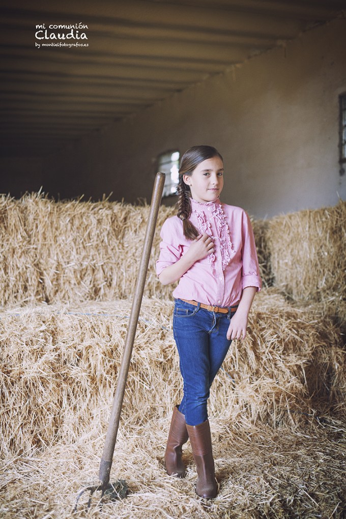 comunion claudia, montiel fotografos, fotos de comunion, fotografos de malaga, fotografo de malaga, fotos de comunion