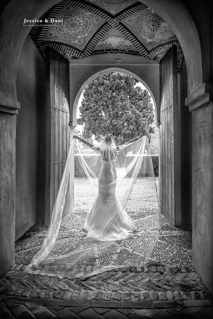 jessica & dani,m fotografos de malaga, montiel fotografos, fotografo de malaga, fotos originales de boda