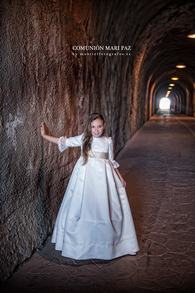 fotos de comunion, comuniones malaga, montiel fotografos, fotografo de comunion en malaga